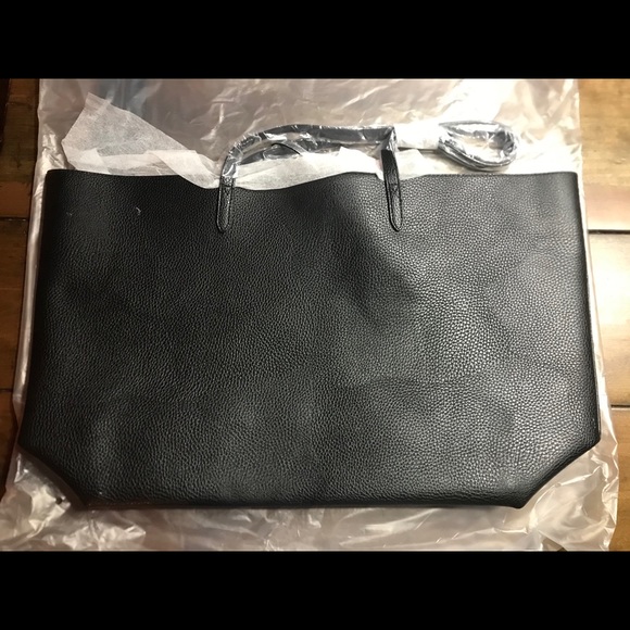 Victoria’s Secret Bag - Picture 2 of 5